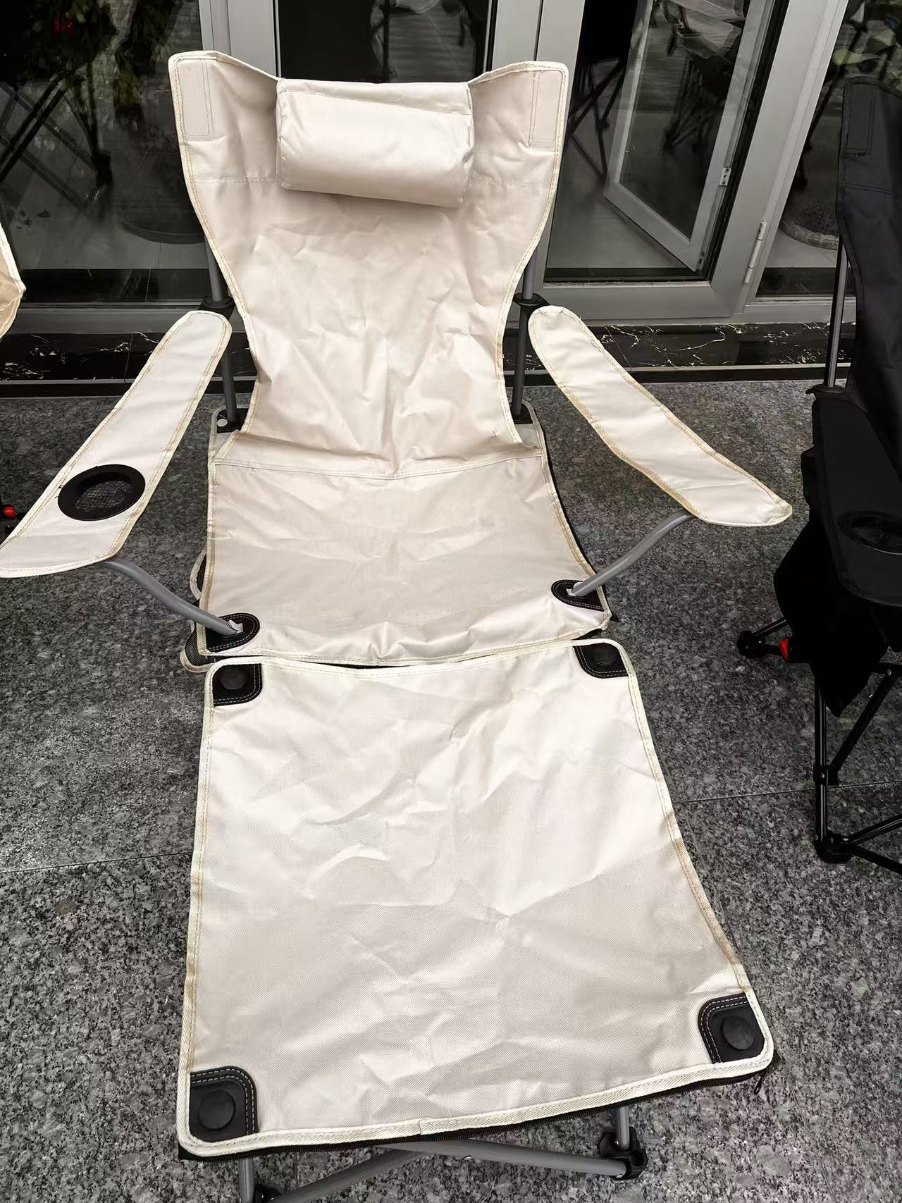 Armrest camping lounger